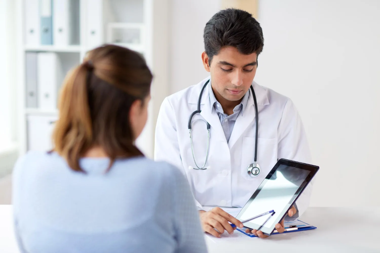 Diagnóstico y tratamiento de enfermedad diverticular en Ensenada, B.C.: Atención especializada